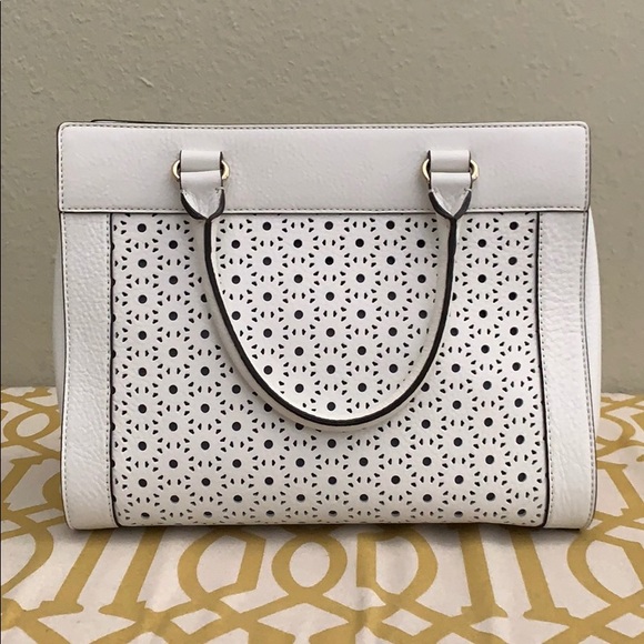 Kate spade white purse NWOT - Picture 4 of 10
